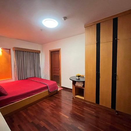 Grand Diamond Condo Suites 방콕 외부 사진