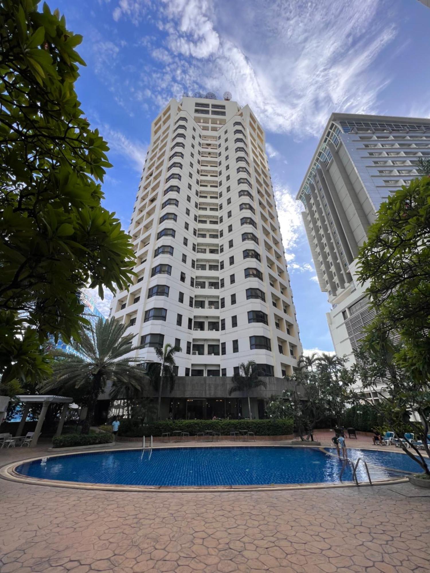 Grand Diamond Condo Suites 방콕 외부 사진