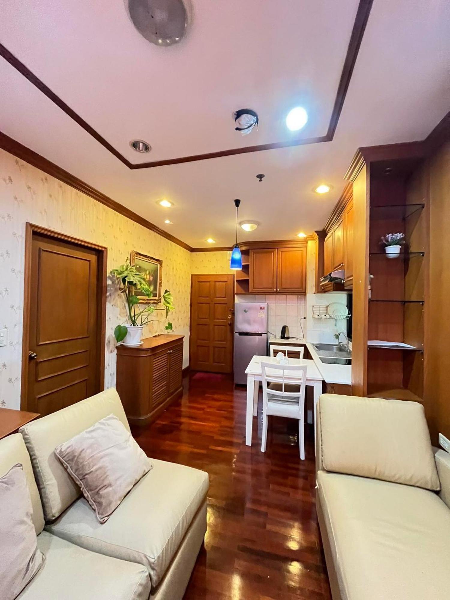 Grand Diamond Condo Suites 방콕 외부 사진