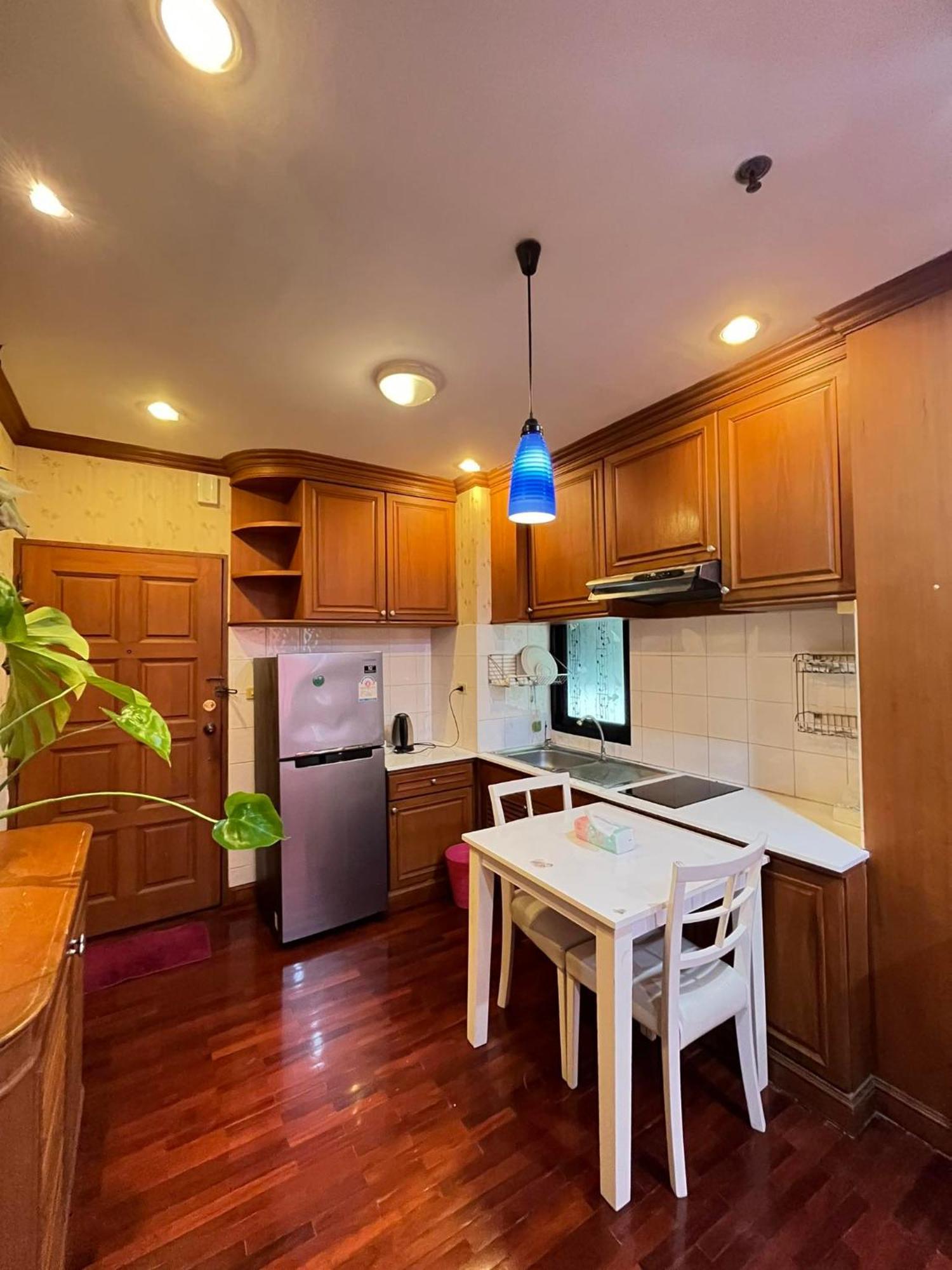 Grand Diamond Condo Suites 방콕 외부 사진